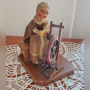 Vintage Anri figure. Folk Art wooden carving. 1950's/1960's Italian folk art fig
